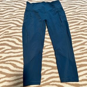 Blue lululemon leggings with pockets
